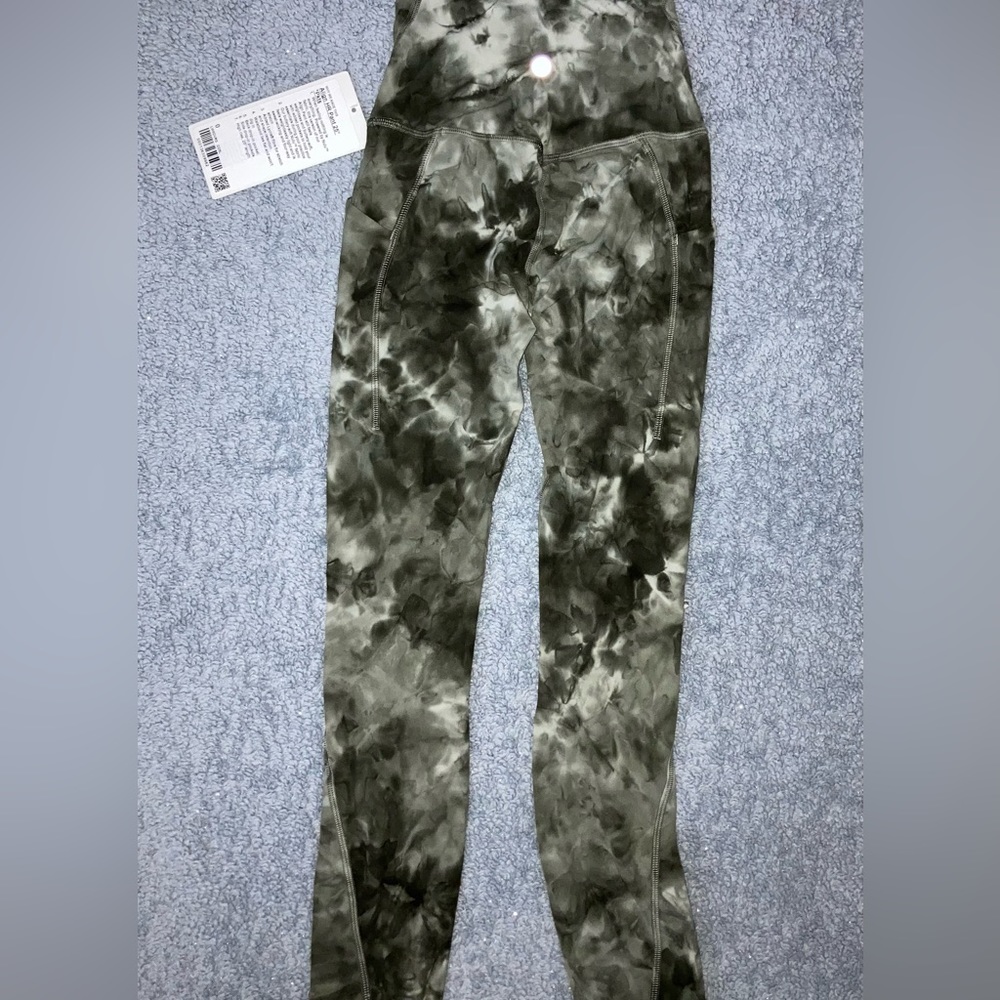 🍋NWT (0) LuluLemon Align highrise 25 inch inseam with pockets - Picture 2 of 11